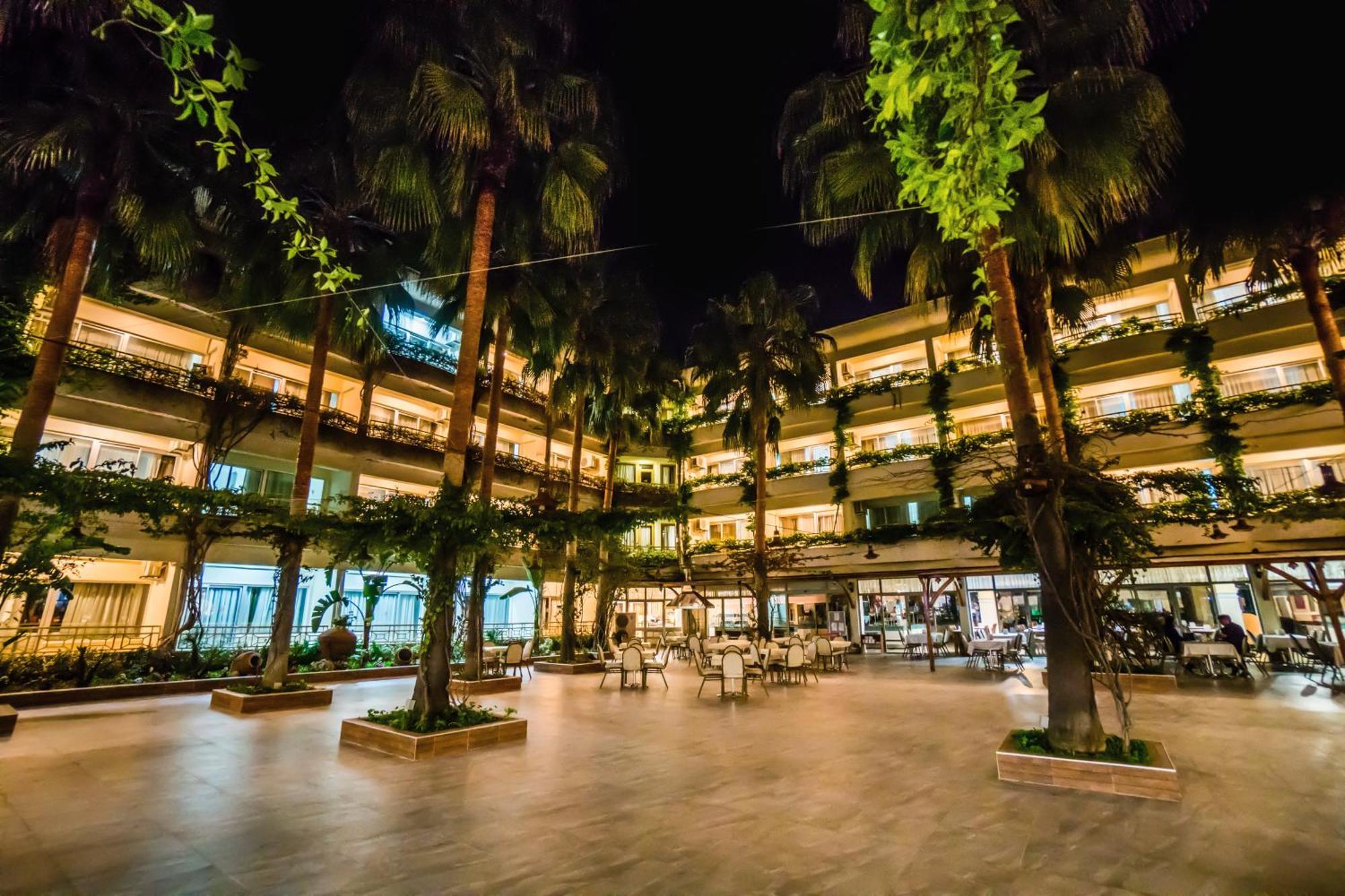 Venus Bieno Hotel Сиде Екстериор снимка